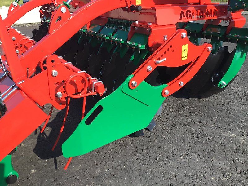 AGRO-MASZ BT 30 3m Arbeitsbreite Beleuchtung