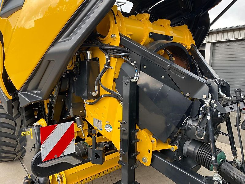 New Holland BB 1290 High Density CropCutter