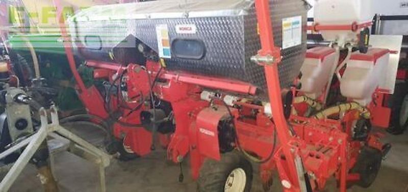 Gehl monica 6 file con spandiconcime