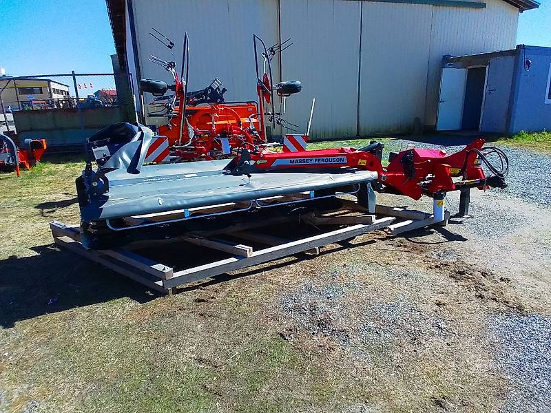 Massey Ferguson DM316 Takaniittokone