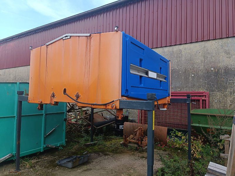 Bucher STA 4000 TC FS / Gmeiner Yeti 4000 W ECON Streuautomat