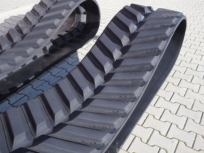 Claas Lexion Terra Trac 635 mm 25" Gummiraupe / Band / Rubber belt / track CAMSO