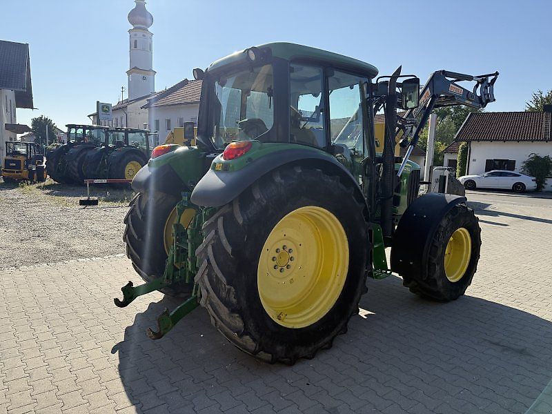 John Deere 6230 mit Frontlader