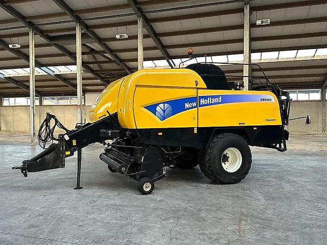 New Holland BB9060 Cropcutter