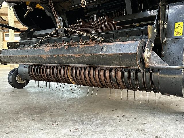 New Holland BB9060 Cropcutter