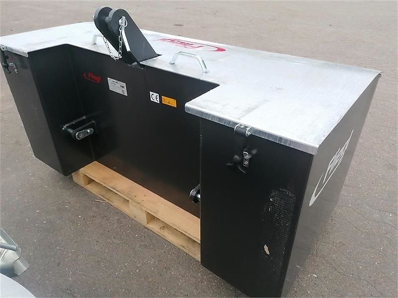 Fliegl 1500kg frontvægt