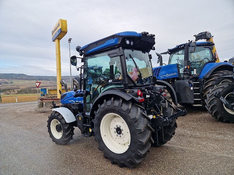 New Holland T4.90 F (Stage V)