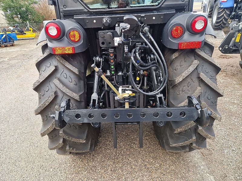 New Holland T4.90 F (Stage V)