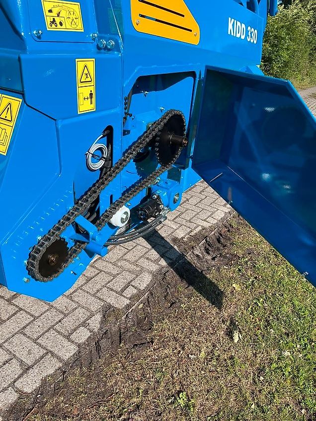 Kidd 330 Einstreugerät, Strohhäcksler, Einstreumaschine, Ballenauflöser