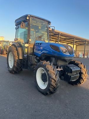 New Holland T4.100F