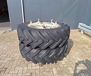 Vredestein 16.9R34 MOLCON DUBBELLUCHT Vredestein 16.9R34 MOLCON DUBBELLUCHT
