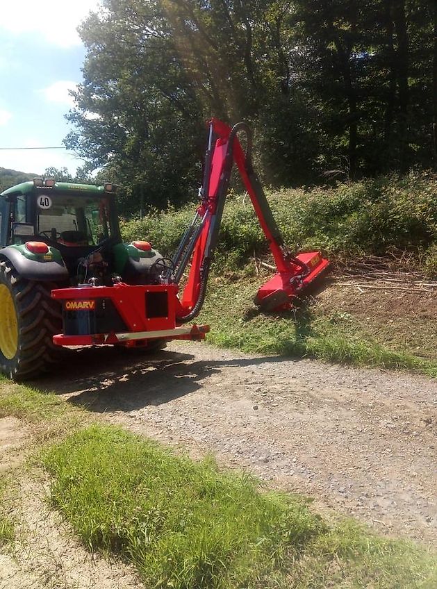 Omarv Böschungsmulcher Auslegemulcher Schlegelmulcher Mulcher