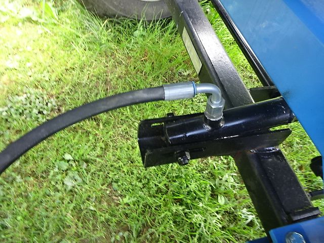 SVD- Wasserfaß- Weidefass- 5000 Liter mit Tränkebecken 5000 Liter- Wasserfaß - mit hydrl. Bremse