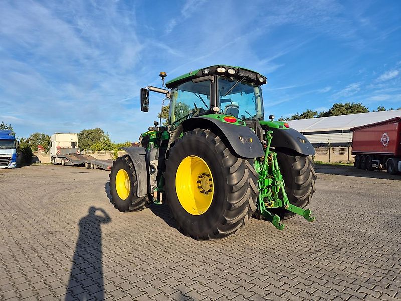 John Deere 6215R, GPS, 50km/h