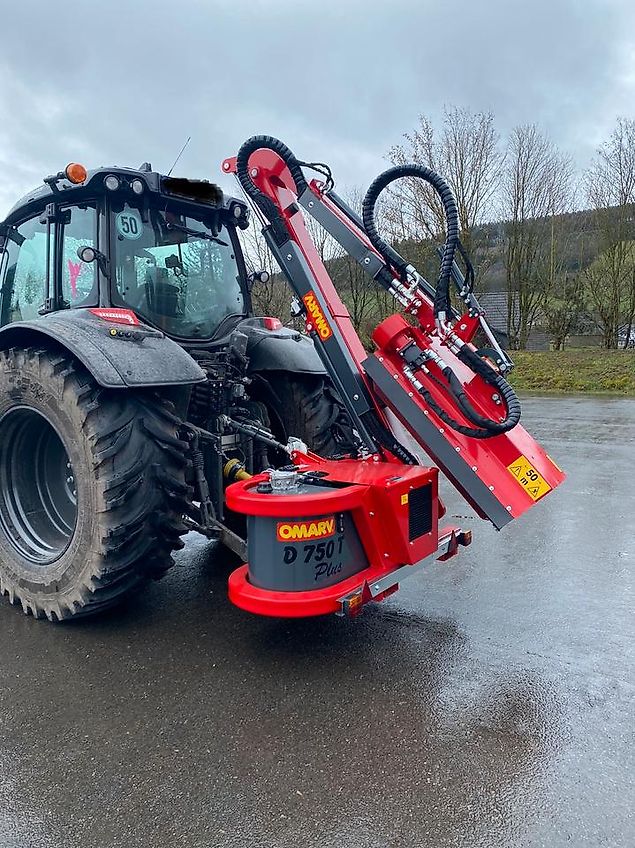 Omarv Böschungsmulcher Auslegemulcher Schlegelmulcher Mulcher