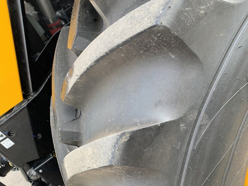 JCB Fastrac 4220 iCON