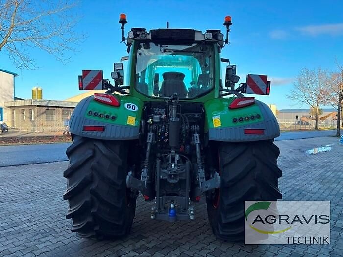 Fendt 728 VARIO GEN-7 Profi Plus