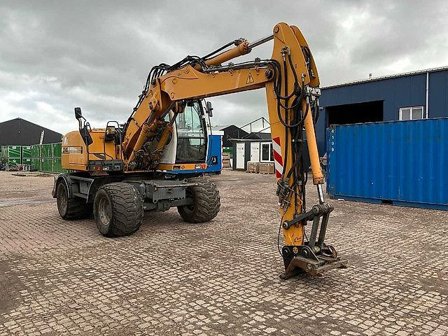 Liebherr A314