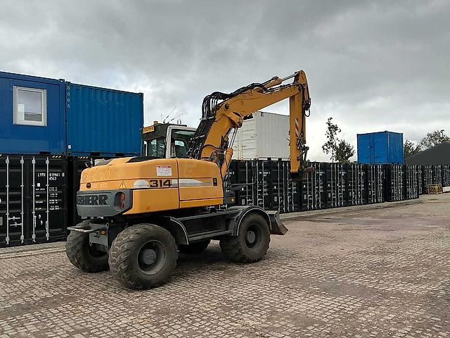 Liebherr A314