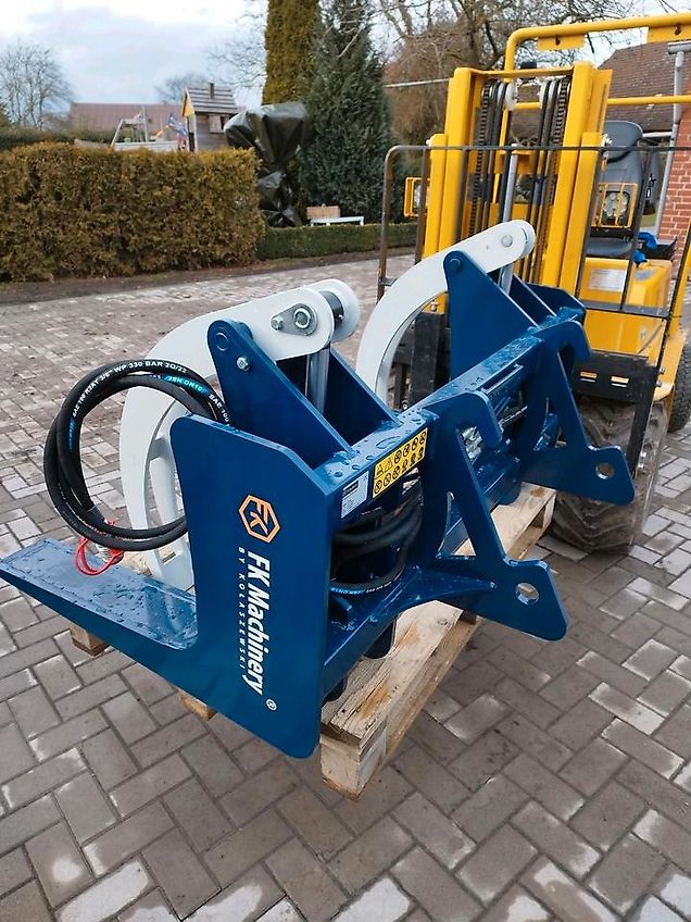 Holzgreifer, Polterzange passend für Eurotrac,Toyo, Giant .