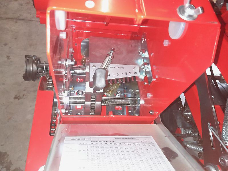 Agricola Italiana Groentezaaimachine