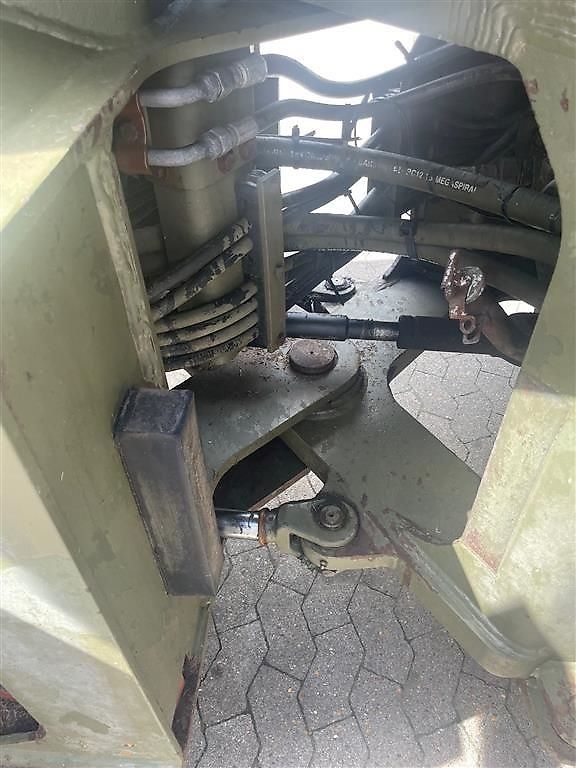 Case 721 med Volvo skift