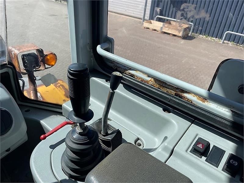 Hyundai HL 740-7 Med højtipskovl