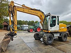 Liebherr A 314 mobiele graafmachine bandenkraan mobil bagger