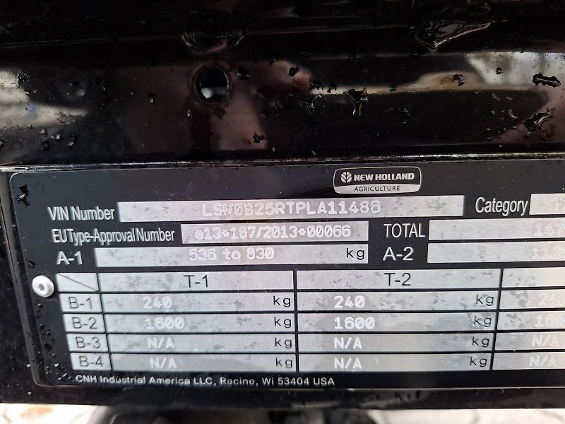 New Holland Boomer 25 Stage V