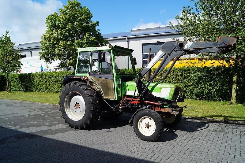 Deutz 7207C mit Frontlader
