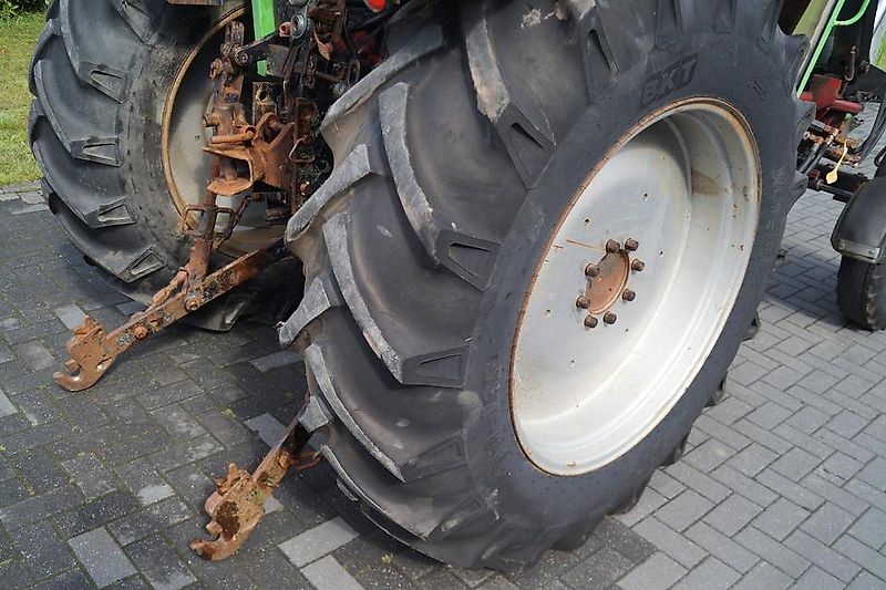 Deutz 7207C mit Frontlader