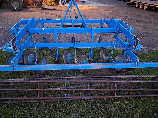 Lemken Smaragd 9/300 cultivator