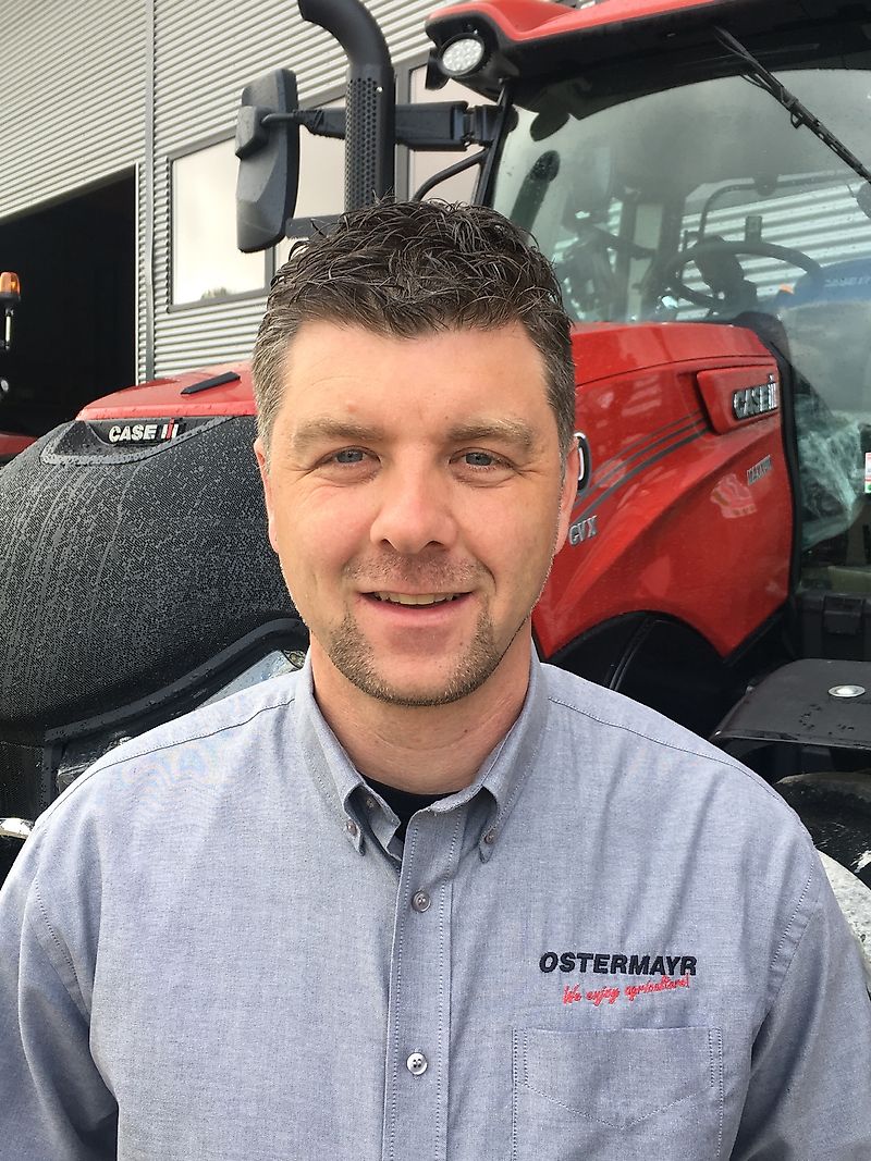 Pogovorni partner Gospod Ralph Bogdan