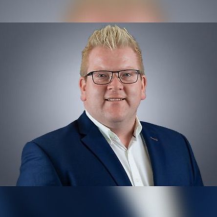 Pogovorni partner Gospod Frederic Hemmen